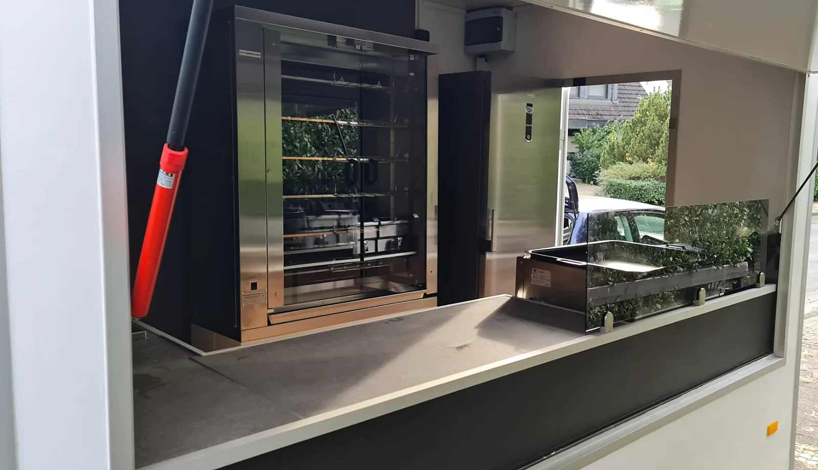Girolamo Essbar – Mobiler Ausbau – Ansicht 01