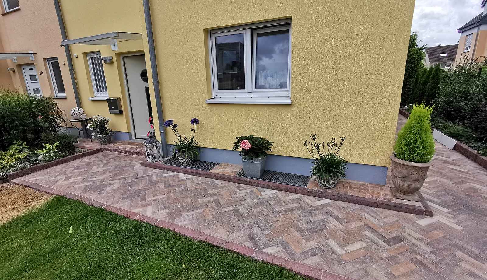 Terrasse & Gartenwege – Ansicht 05