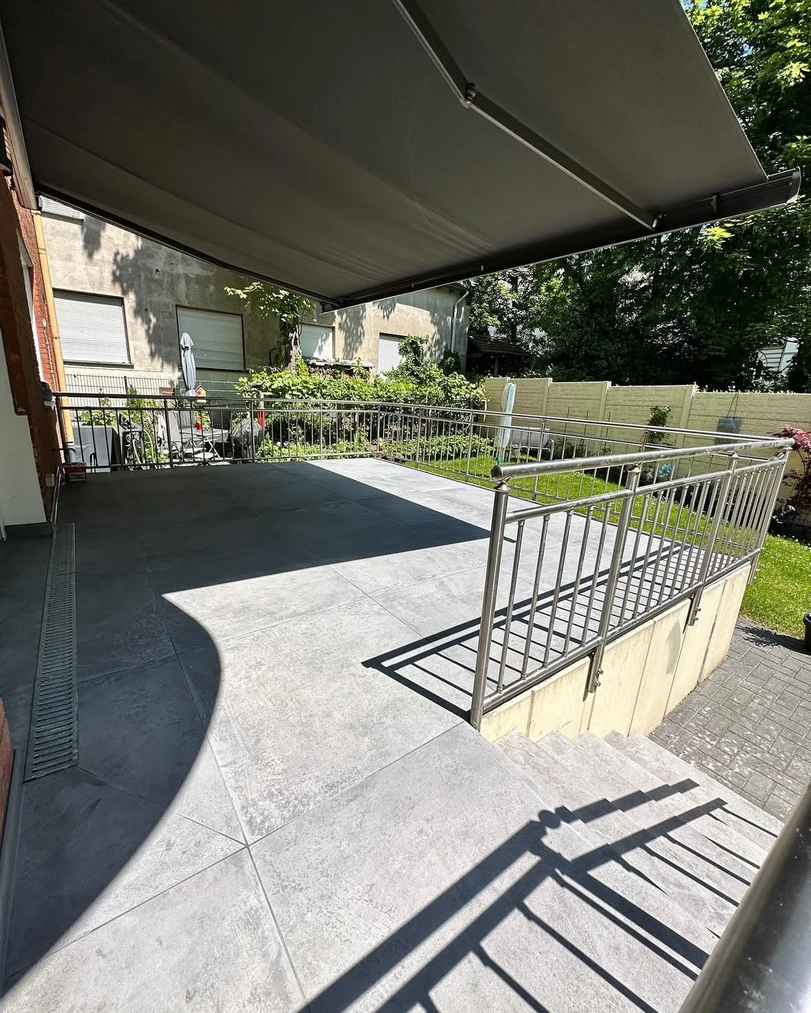 Terrasse · 90 × 90 – Fertige 90 × 90 cm große Terrassenfläche in der Draufsicht